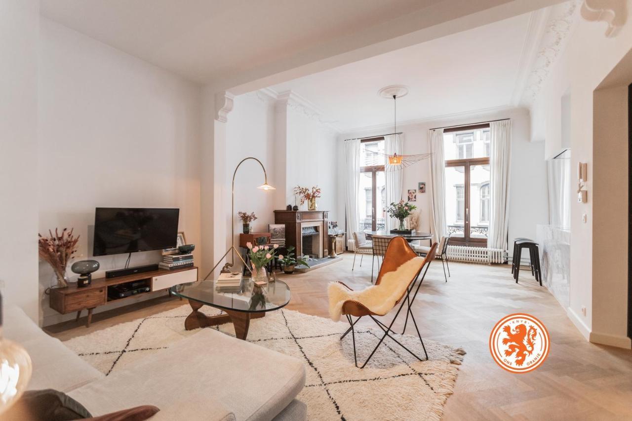 Traditional Chic, High Ceilings' Apt Aircos And Garage Antwerpia Zewnętrze zdjęcie